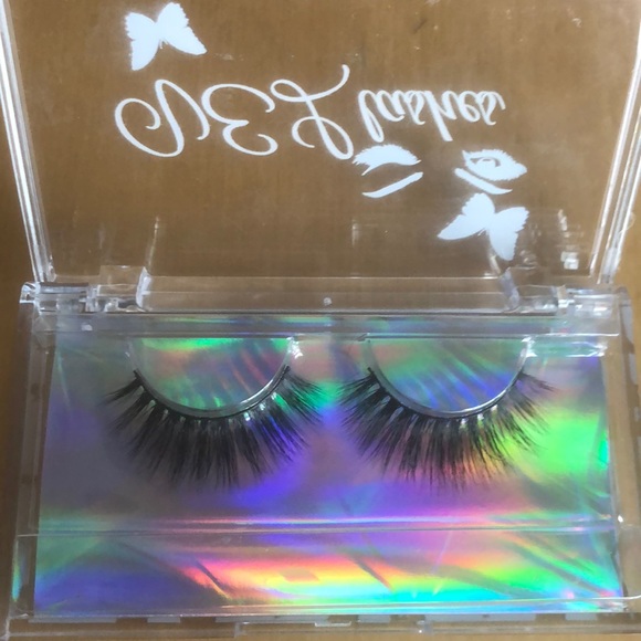 My lash line VEL__Lashes - Picture 10 of 11